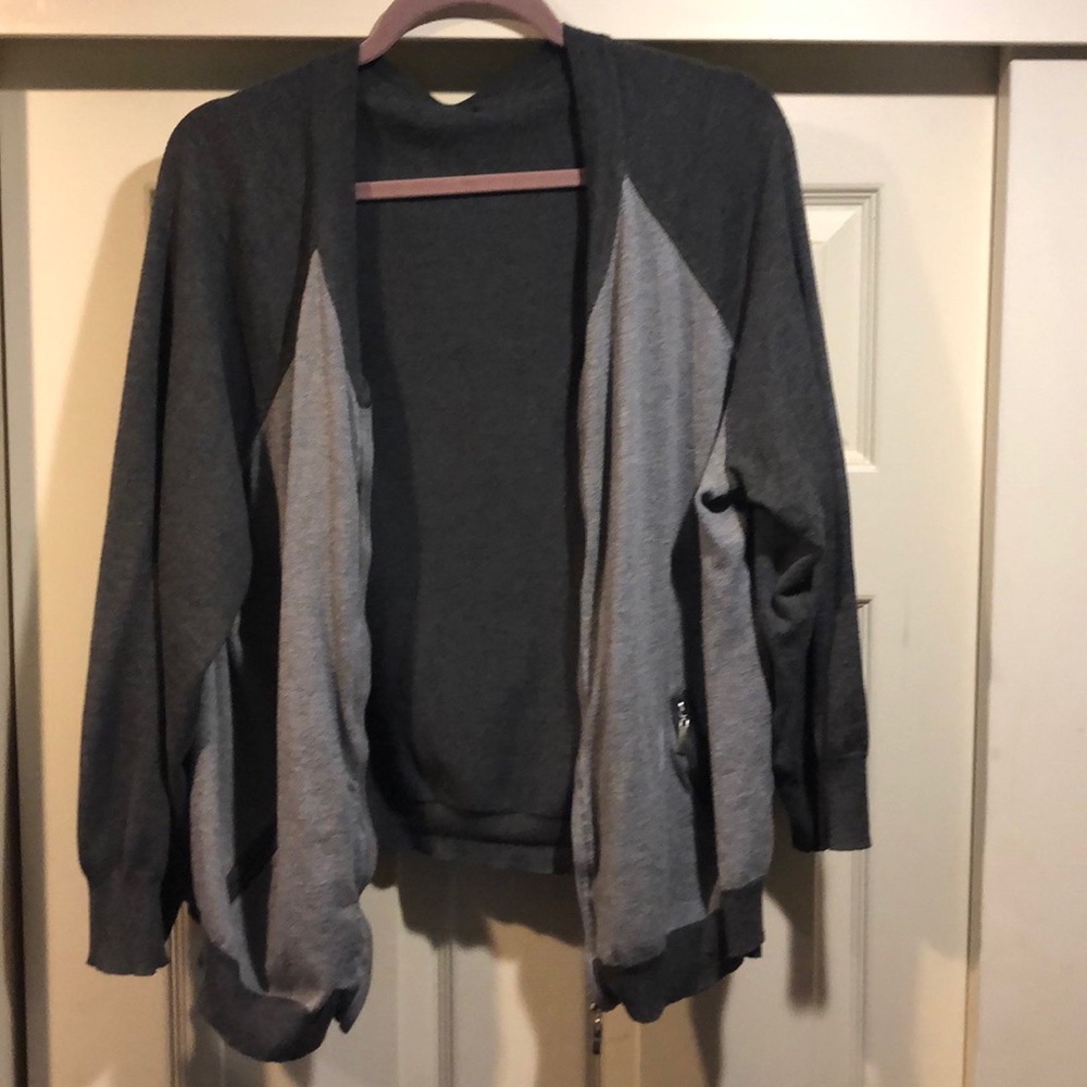 Sweater bomber size 3x